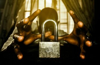 backup private key from hackers 2025 guide