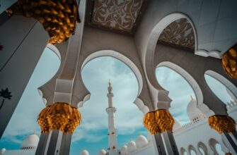 cryptocurrency halal or haram mufti menk