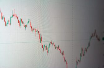 deposit avax on aave low risk