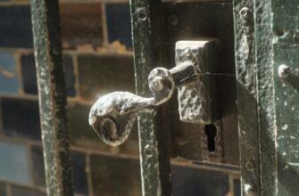how to encrypt private key without kyc