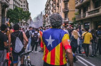 is staking rewards taxable in spain 2025